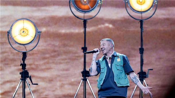 Unter Beobachtung: Macklemore soll trotz massiver Kritik beim Deichbrand-Festival auftreten. (Archivbild)