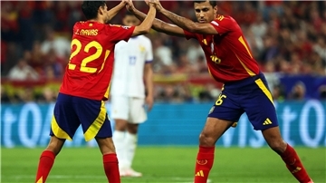 Unter den Deutschen setzt fast eine Zwei-Drittel-Mehrheit im EM-Finale auf einen Sieg Spaniens.