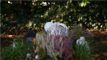 Urnengrab Friedhof Stotel