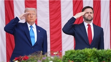 US-Präsident Donald Trump bezeichnet eine Kandidatur seines Vize JD Vance bei der kommenden Präsidentschaftswahl als „höchstwahrscheinlich“. (Archivbild)
