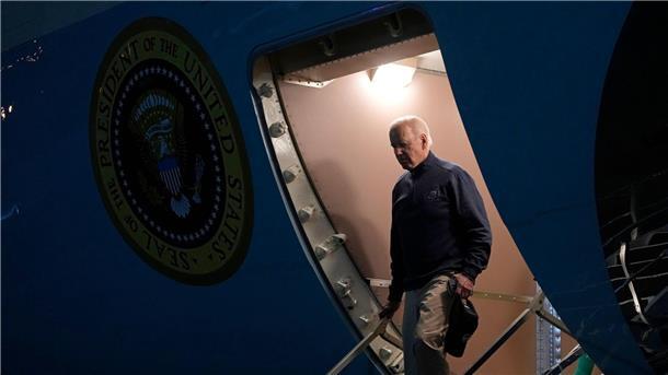 Streit um Schuldenobergrenze in den USA spitzt sich zu US-Präsident Joe Biden ist vom G7-Gipfel in Japan zurückgekehrt - in der Heimat erwarten ihn harte Verhandlungen zur US-Schuldenobergrenze.