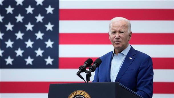 Biden: US-Investitionen in Zukunftstechnik in China bremsen US-Präsident Joe Biden spricht bei Arcosa Wind Towers. Biden erlässt ein neues Dekret und nimmt dafür Spannungen mit China in Kauf.