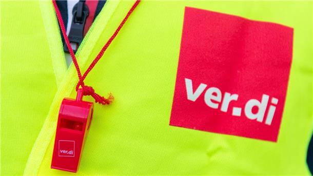 Schlichtung für Luftsicherheitspersonal vereinbart Verdi-Warnstreiks des Luftsicherheitspersonals hatten in der vergangenen Woche verschiedene deutsche Flughäfen zeitweise lahmgelegt.