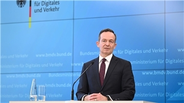 Verkehrsminister Volker Wissing: „Wir brauchen die synthetischen Kraftstoffe. Wir können uns gar nicht erlauben, auf sie zu verzichten“.