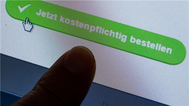 Erstmals über zehn Millionen neue Ratenkredite Verlockend für Viele: Online ist schnell geshoppt. (Symbolbild)