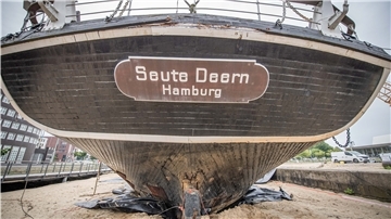 Vermessen wurde die „Seute Deern“ bereits. Aber ein originalgetreuer Nachbau dürfte nicht finanzierbar sein. Von bis zu 80 Millionen Euro Kosten ist die Rede.