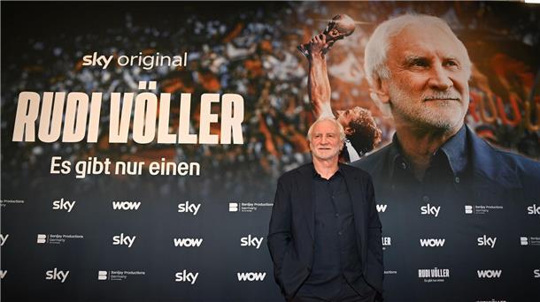 Probleme bei Liverpool: Völler verteidigt Wirtz gegen Kritik Verteidigt Wirtz: DFB-Sportdirektor Rudi Völler.