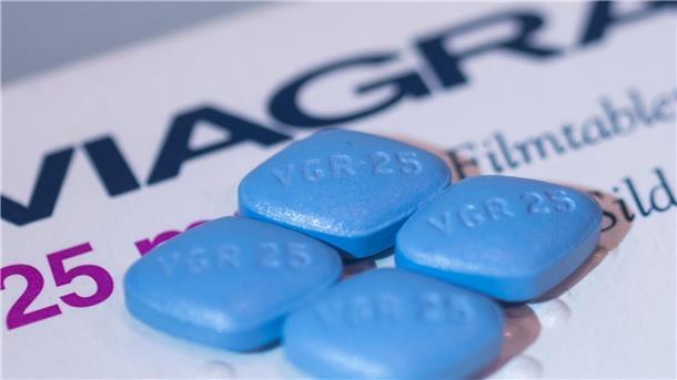 Experten: Viagra soll verschreibungspflichtig bleiben Viagra ohne Rezept in der Apotheke kaufen? Mit einem solchen Szenario beschäftigt sich die Arzneimittelbehörde BfArM in Bonn.