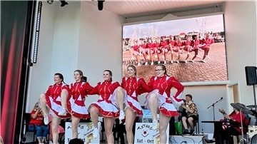 Viel Applaus gab es auch nach dem Auftritt des Tataah-Tanzballetts.