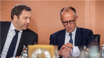 Viel Zeit bleibt nicht mehr bis zur Sommerpause, um die ersten großen Koalitionsprojekte auf den Weg zu bringen. (Archivbild)