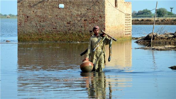 Viele Menschen in Pakistan haben durch die Überschwemmungen alles verloren.