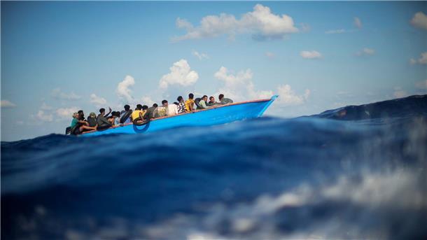 Mehr als 3000 Bootsmigranten auf Lampedusa gelandet Viele Migranten versuchen die lebensgefährliche Überfahrt in oft seeuntauglichen Booten.