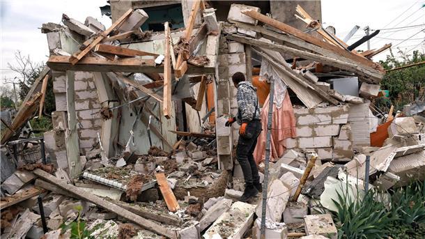 UNHCR: 122 Millionen Vertriebene - viele Syrien-Rückkehrer Viele Rückkehrer finden ihre Heimat in Ruinen vor. (Archivbild)
