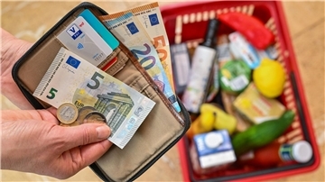 Vieles spricht dafür, dass die Inflation in Deutschland auch in den kommenden Monaten höher als zwei Prozent sein wird.