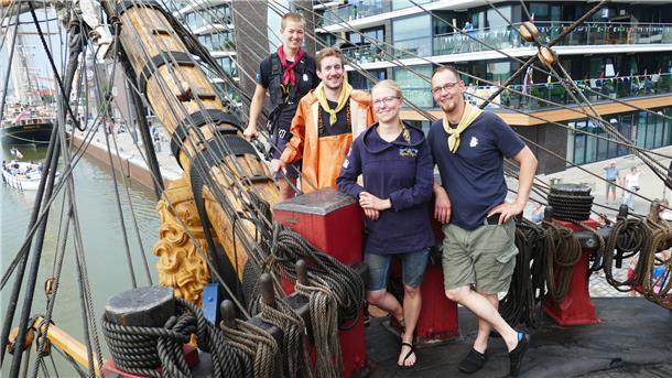 Vier Deutsche, die auf der „Götheborg“ mitsegeln (von links): Britta Dupke, Julius Koschnick, Ann-Cathrin Rohrweber und der Bremerhavener Phillip Zimdahl.