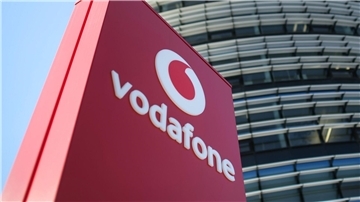 Vodafone hat seinen Kundenschwund im Mobilfunkgeschäft in Deutschland vorerst gestoppt, liegt aber noch weit hinter der Konkurrenz.
