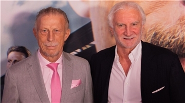 Völler (r) und Daum prägten bei Bayer Leverkusen eine Ära.