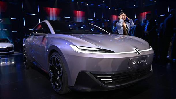 Volkswagen stellte am Vorabend der Automesse neue Modelle vor. 
