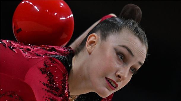 Gymnastik-Star Varfolomeev wieder Fünffach-Meisterin Volle Konzentration: Darja Varfolomeev.