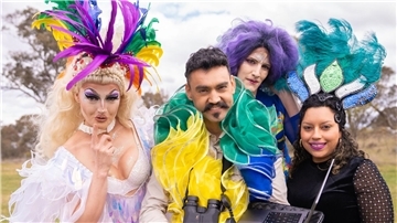 „Vom Känguru-Flüsterer zur globalen Tanz-Sensation“: Weliton Menário Costa (M).