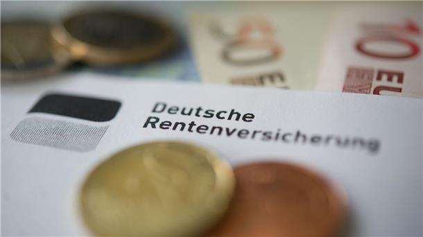 Vor allem viele Seniorinnen beziehen eine vergleichsweise geringe gesetzliche Rente.
