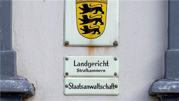 Prozess gegen 15-Jährigen nach tödlichem Angriff begonnen Vor dem Landgericht Ellwangen beginnt heute der Prozess gegen einen Jugendlichen, der eine 78-Jährige angegriffen haben soll, die daraufhin starb.