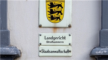 Vor dem Landgericht Ellwangen beginnt heute der Prozess gegen einen Jugendlichen, der eine 78-Jährige angegriffen haben soll, die daraufhin starb.