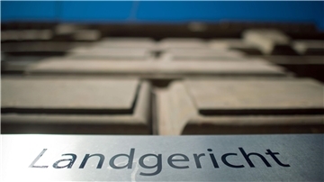 Vor dem Landgericht Verden hat am Donnerstag der Prozess gegen einen heute 25-jährigen Scheeßeler begonnen. Der Angeklagte hat ein Geständnis abgelegt.
