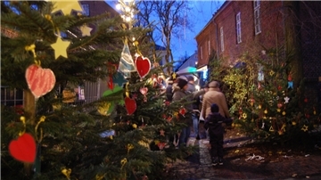 Vor der Coronapause war der Braker Schneeflöckchenmarkt stets ein Anziehungspunkt für Brakerinnen, Braker und Gäste. Das soll nun wieder so sein.