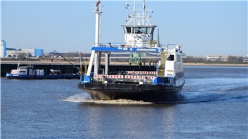 Während der Corona-Krise verkehrt von den beiden Fähren nur noch die „Bremerhaven“. Das Schiff „Nordenham“ legt nicht mehr an.