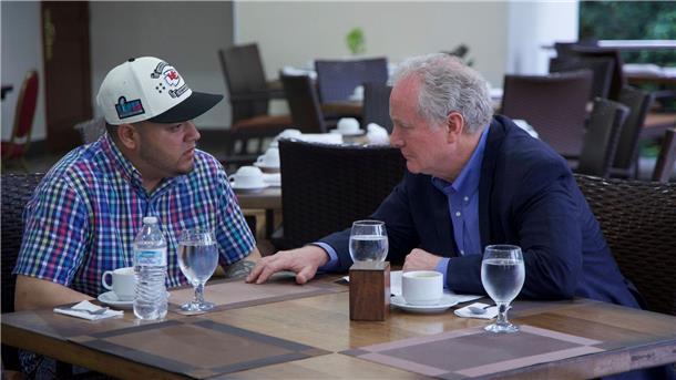 Unrechtmäßig abgeschobener Mann ist zurück in den USA Während des juristischen Tauziehens reiste unter anderem auch der demokratische Senator Chris Van Hollen nach El Salvador, um sich mit Abrego Garcia zu treffen. (Archivbild)