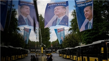 Wahlbanner des türkischen Präsidenten Erdogan in Istanbul.