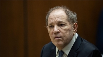 War erst kürzlich von einer Jury unter anderem wegen Vergewaltigung schuldig gesprochen worden: Harvey Weinstein.
