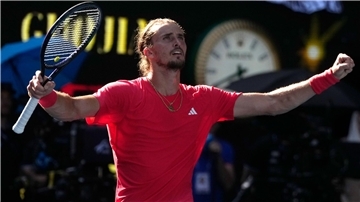 War nach dem Viertelfinalsieg bei den Australian Open erleichtert: Alexander Zverev 