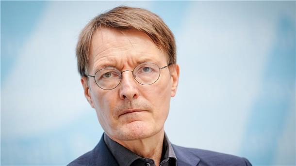 Länder bremsen Lauterbachs Qualitäts-Atlas für Krankenhäuser Warnte im Bundesrat erfolglos vor einem Ausbremsen des Gesetzes: Gesundheitsminister Karl Lauterbach.