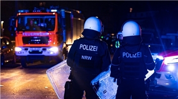 „Warum muss man in dieser Gesellschaft Polizisten an die Seite von Ersthelfern stellen, damit Leben gerettet werden können?“, fragt GdP-Chef Jochen Kopelke.