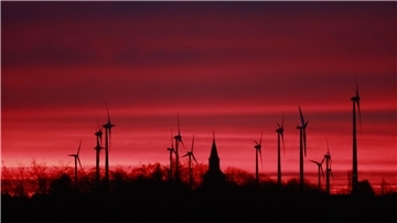 Was bringt der „Windkraft-Gipfel“? Bundeswirtschaftsminister Robert Habeck (Grüne) hat Vertreter von Energieverbänden sowie Ländern nach Berlin eingeladen.