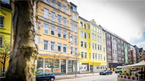 Was lässt sich an einem Haus wie den Gründerzeithäusern tun, um Energie zu sparen? Der Experte hat Tipps für Mieter und Eigentümer.