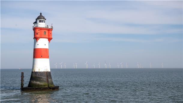 Was wird aus dem Leuchtturm Roter Sand? Muss er in Küstennähe oder bleibt er auf See?