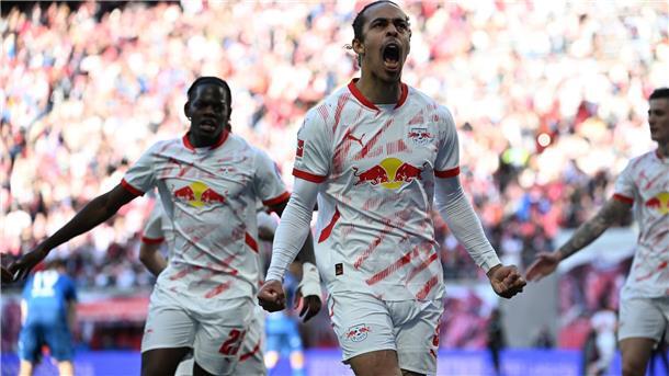 Abschied nach zwölf Jahren: Leipzig-Legende Poulsen zum HSV Wechselt zum HSV: Leipzig-Legende Yussuf Poulsen.