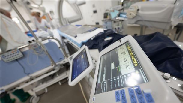 Wegen aller Herzerkrankungen in 2023 gab es 1.635.903 Aufnahmen in Kliniken - gut 61.500 mehr als noch 2022. (Symbolbild)