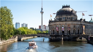 Wegen der schwierigen Finanzsituation reduzieren wichtige Berliner Museen ihre Öffnungszeiten.