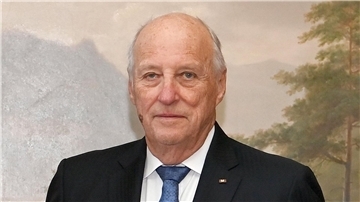 Wegen einer Infektion ist König Harald V. von Norwegen ins Krankenhaus gekommen.