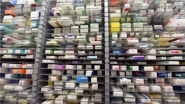Antibiotika-Mangel für Kinder in Kliniken ein „Alarmsignal“ Wegen Mangel: Mittlerweile ist die Einfuhr nicht zugelassener Antibiotika-Säfte aus dem Ausland in Deutschland erlaubt.