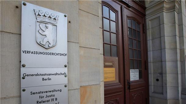 Weil die Person in Berlin festgenommen wurde, ist die Generalstaatsanwaltschaft der Hauptstadt für das Auslieferungsverfahren zuständig.
