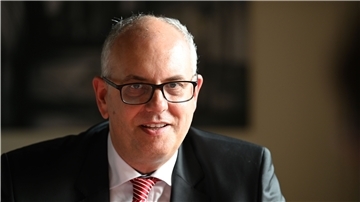 Weil er sich lange nicht zu dem Streit im Senat geäußert hatte, war Bremens Bürgermeister Andreas Bovenschulte kritisiert worden.