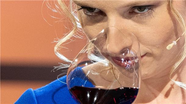 Weinkönigin Anna Zenz wird zahlreiche Termine auch im Ausland wahrnehmen.
