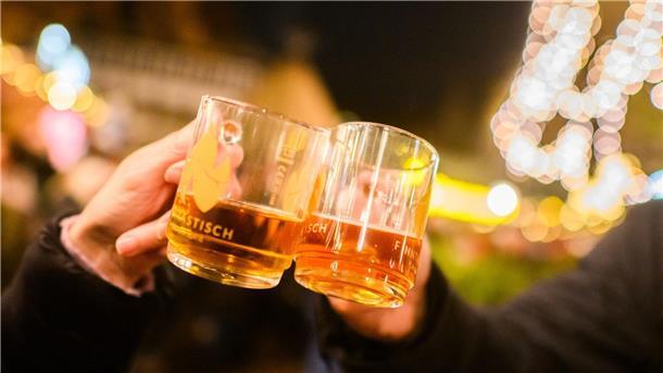 Unterwegs mit Niedersachsens Glühwein-Kontrolleur Weißer Glühwein muss als solcher ausgezeichnet werden. (Archivbild)