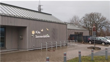 Weitere Investitionen sind im Doppelhaushalt vorgemerkt: In Bad Bederkesa muss - zwei Jahre nach Eröffnung der Kita „Sonnenblume“ - eine weitere entstehen. In Sievern sind die Kapazitätsgrenzen der Betreuung ebenfalls erreicht. 