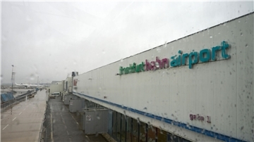 Welcher Investor bekommt den Zuschlag für den insolventen Flughafen Hahn im Hunsrück?